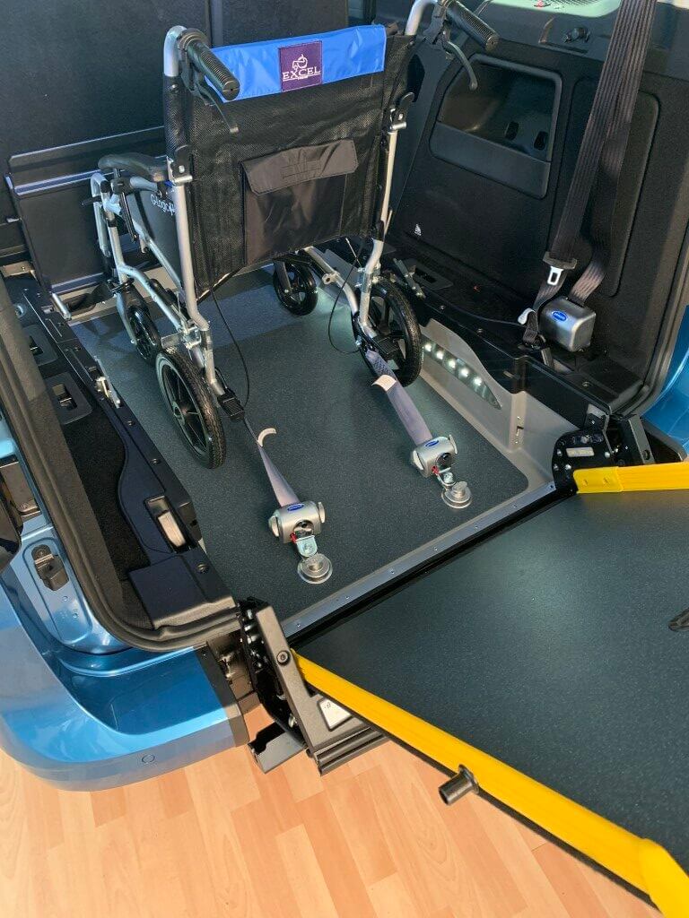 Ford Connect Grand Wheelchair Accessible Vehicle (WAV) L Pan - Image 12