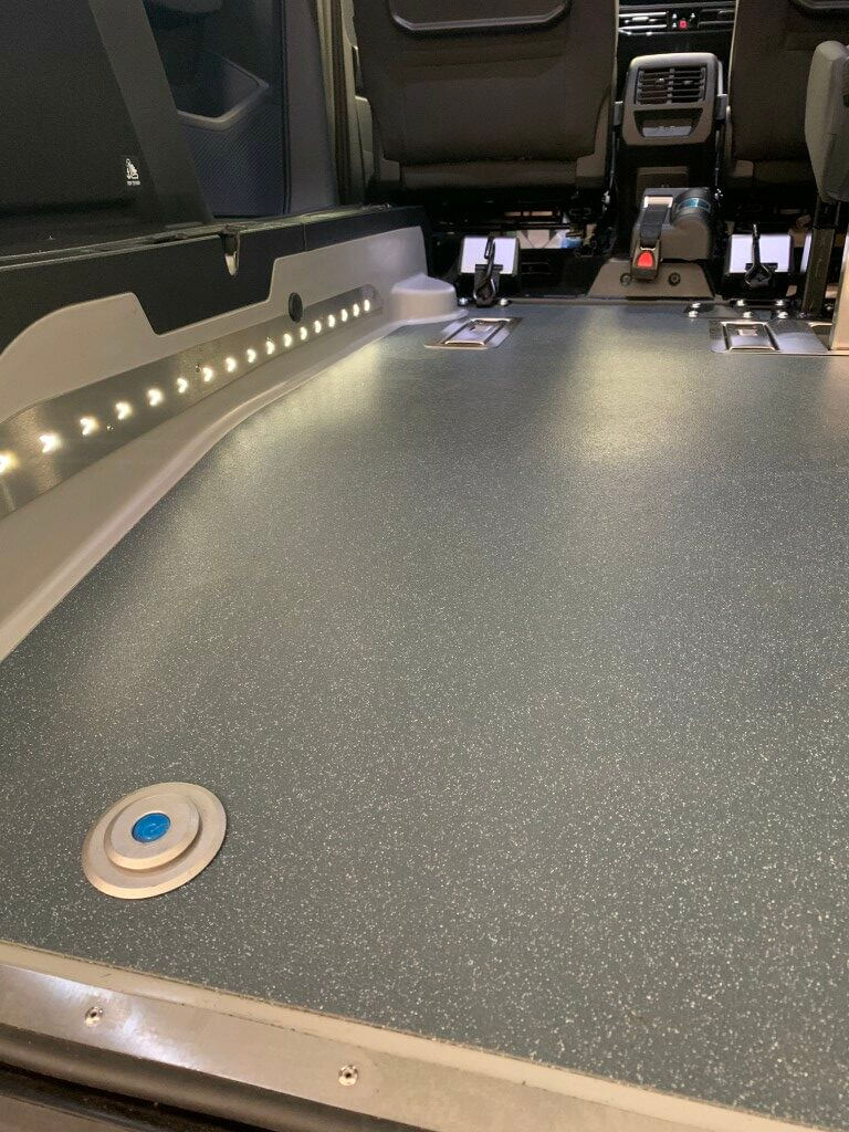 New Ford Tourneo Connect - FlexiRamp S (SWB) - Image 7