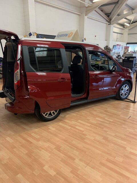 Ford Tourneo Flexi-Ramp - Image 9